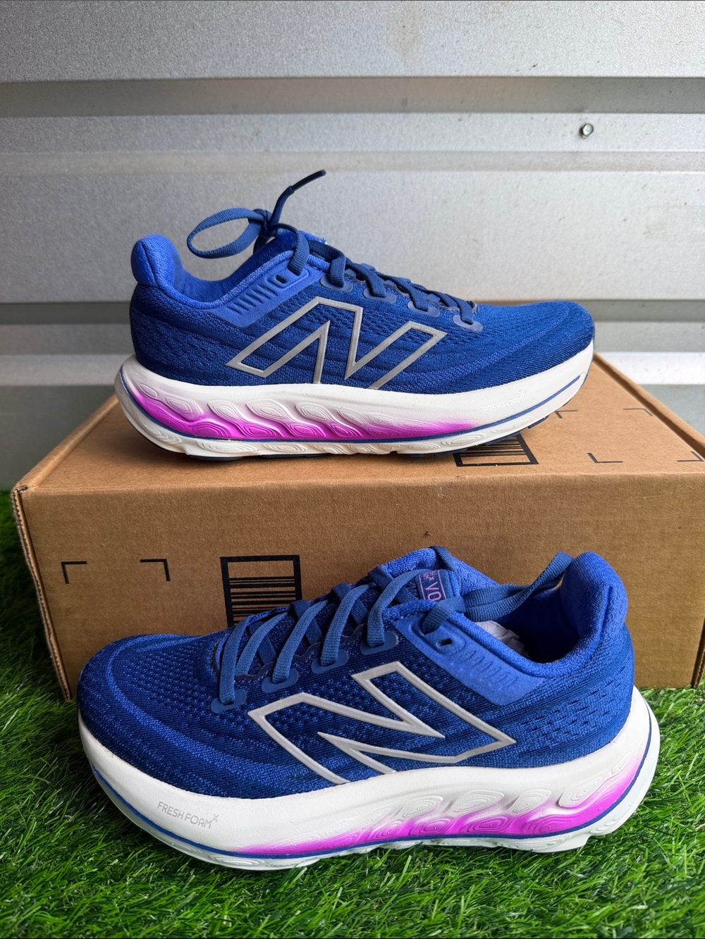 New Balance Women's Blue Running Sneakers with Pink Accent